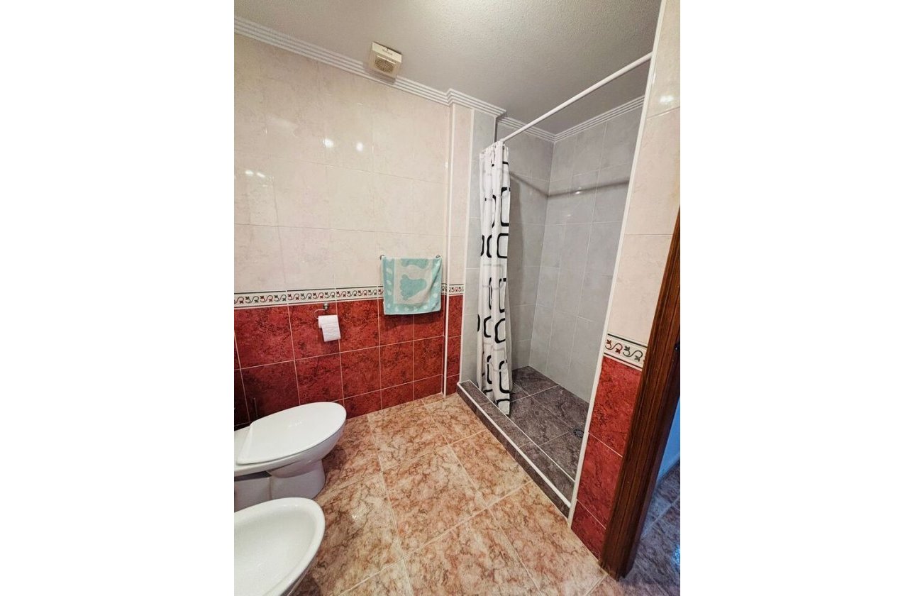 Revente - Appartement -
Punta Prima - Costa Blanca