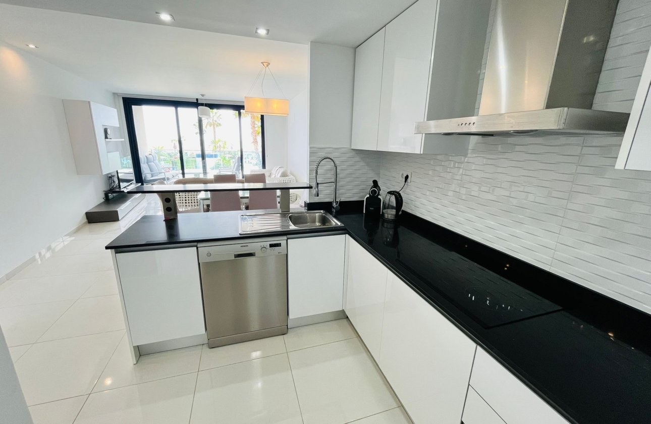 Revente - Appartement -
Punta Prima - Costa Blanca