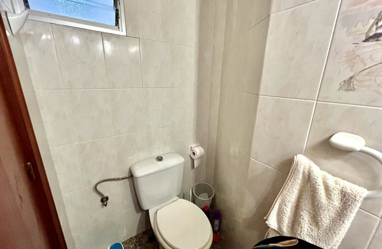 Revente - Appartement -
Punta Prima - Costa Blanca
