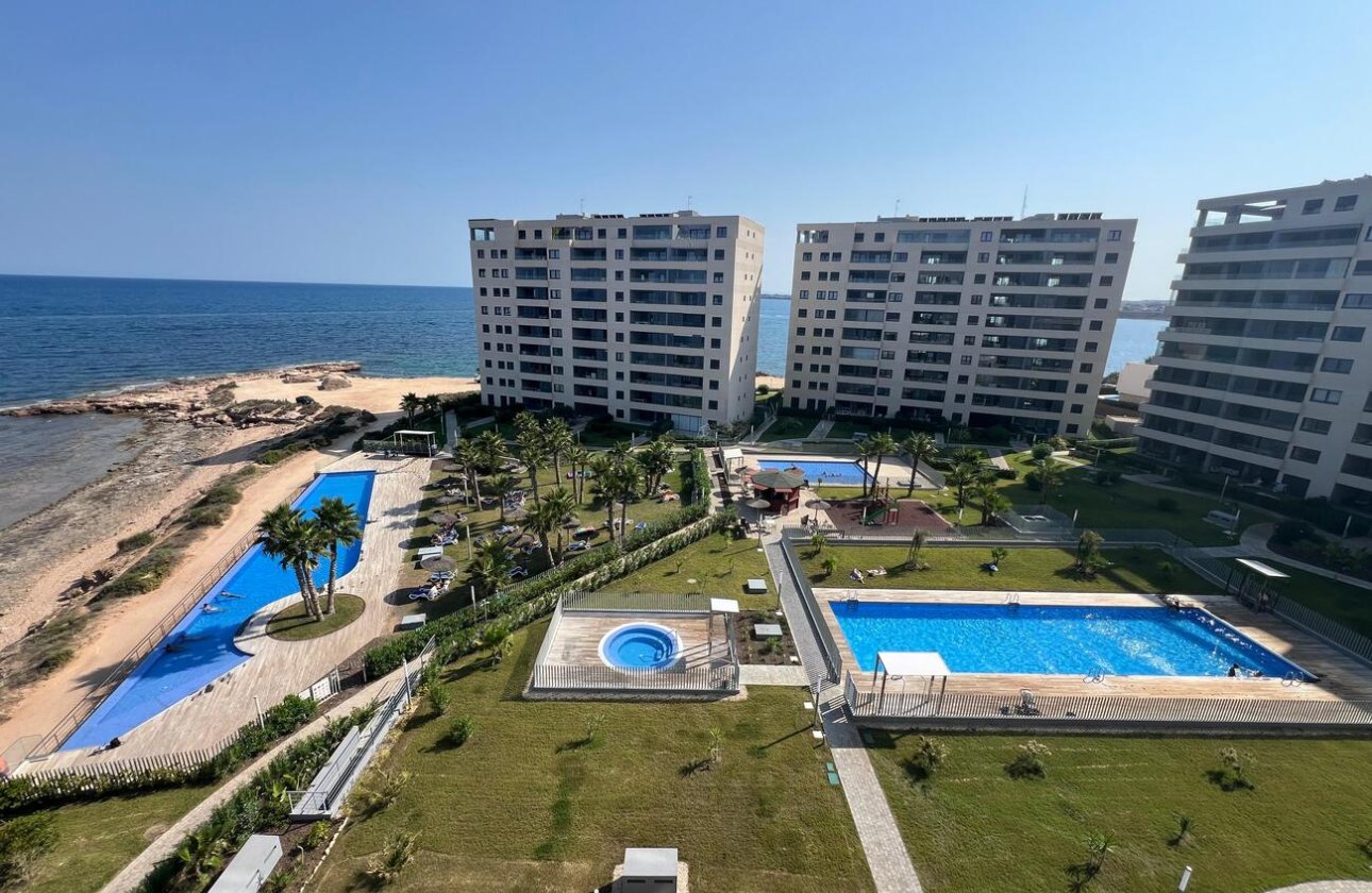 Revente - Appartement -
Punta Prima - Orihuela Costa