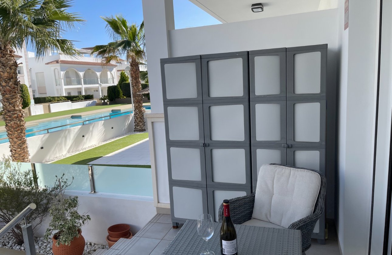 Revente - Appartement -
Rojales - Inland