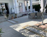 Revente - Appartement -
Rojales - Inland