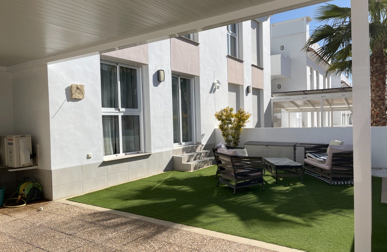 Revente - Appartement -
Rojales - Inland