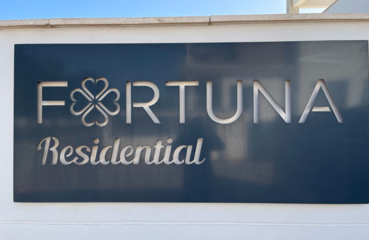 Revente - Appartement -
Rojales - Inland