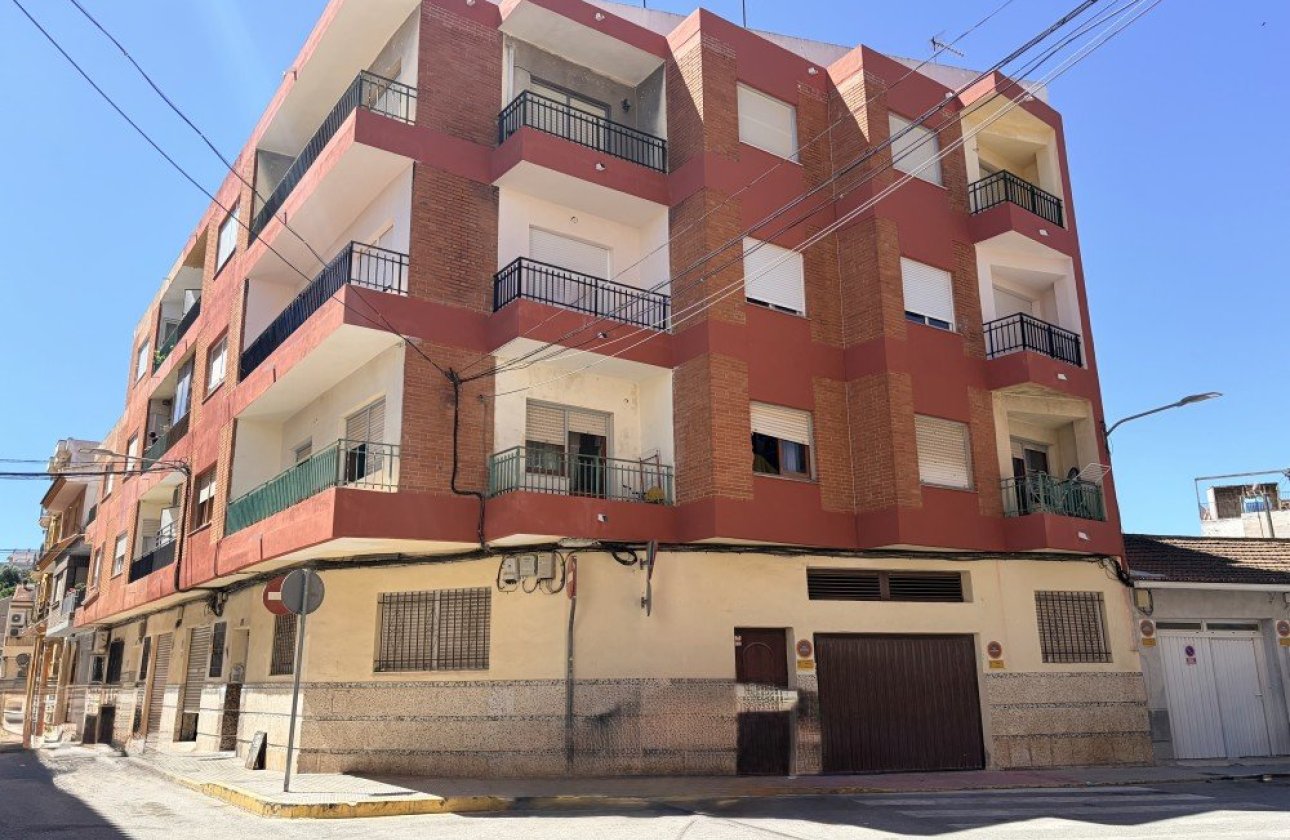 Revente - Appartement -
Rojales - Inland