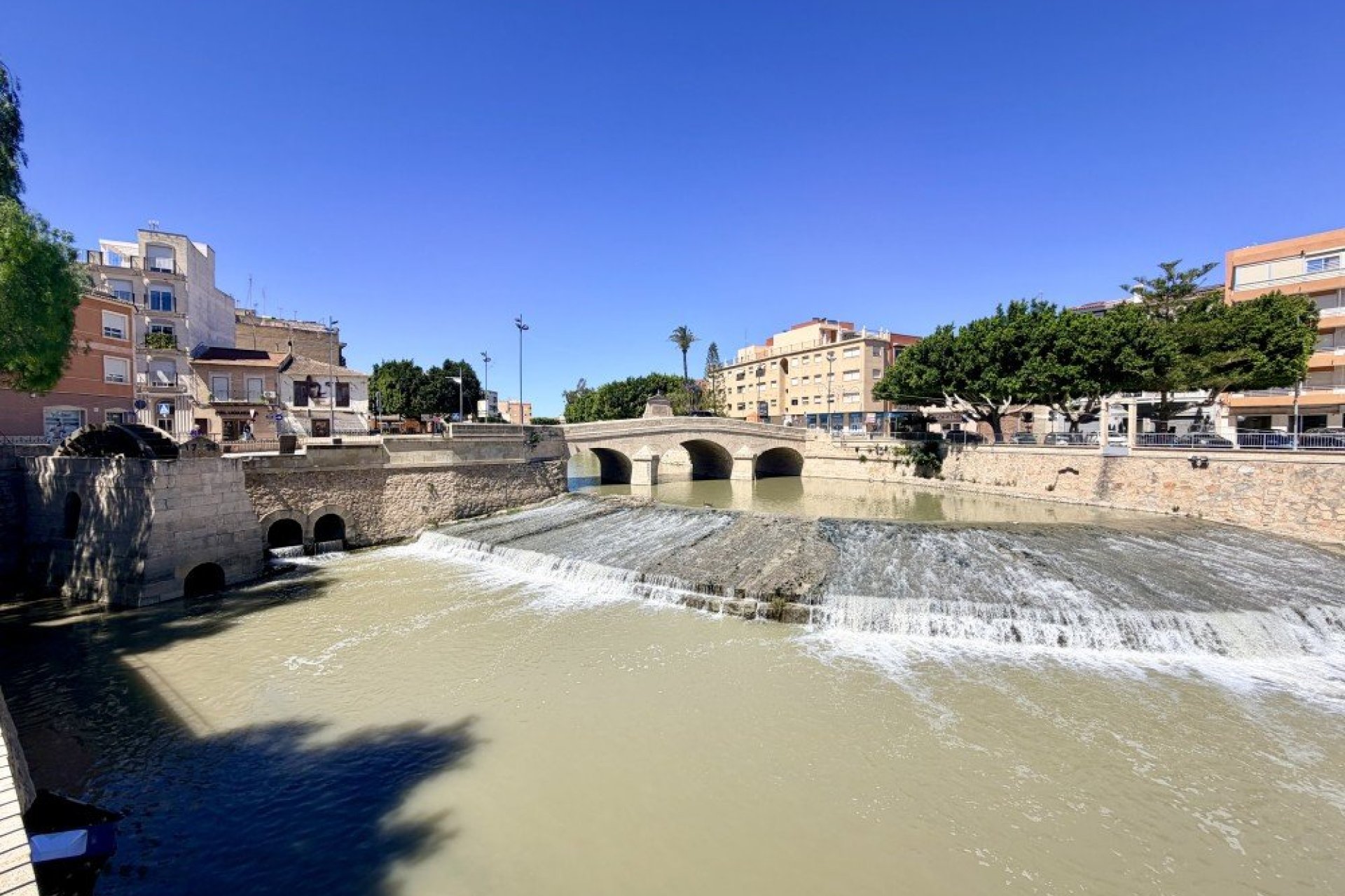 Revente - Appartement -
Rojales - Inland