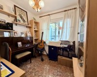 Revente - Appartement -
Rojales - Inland
