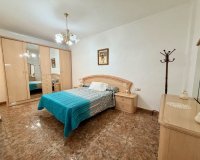 Revente - Appartement -
Rojales - Inland