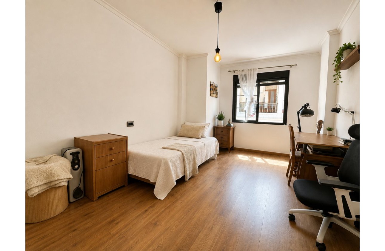Revente - Appartement -
Rojales - Inland