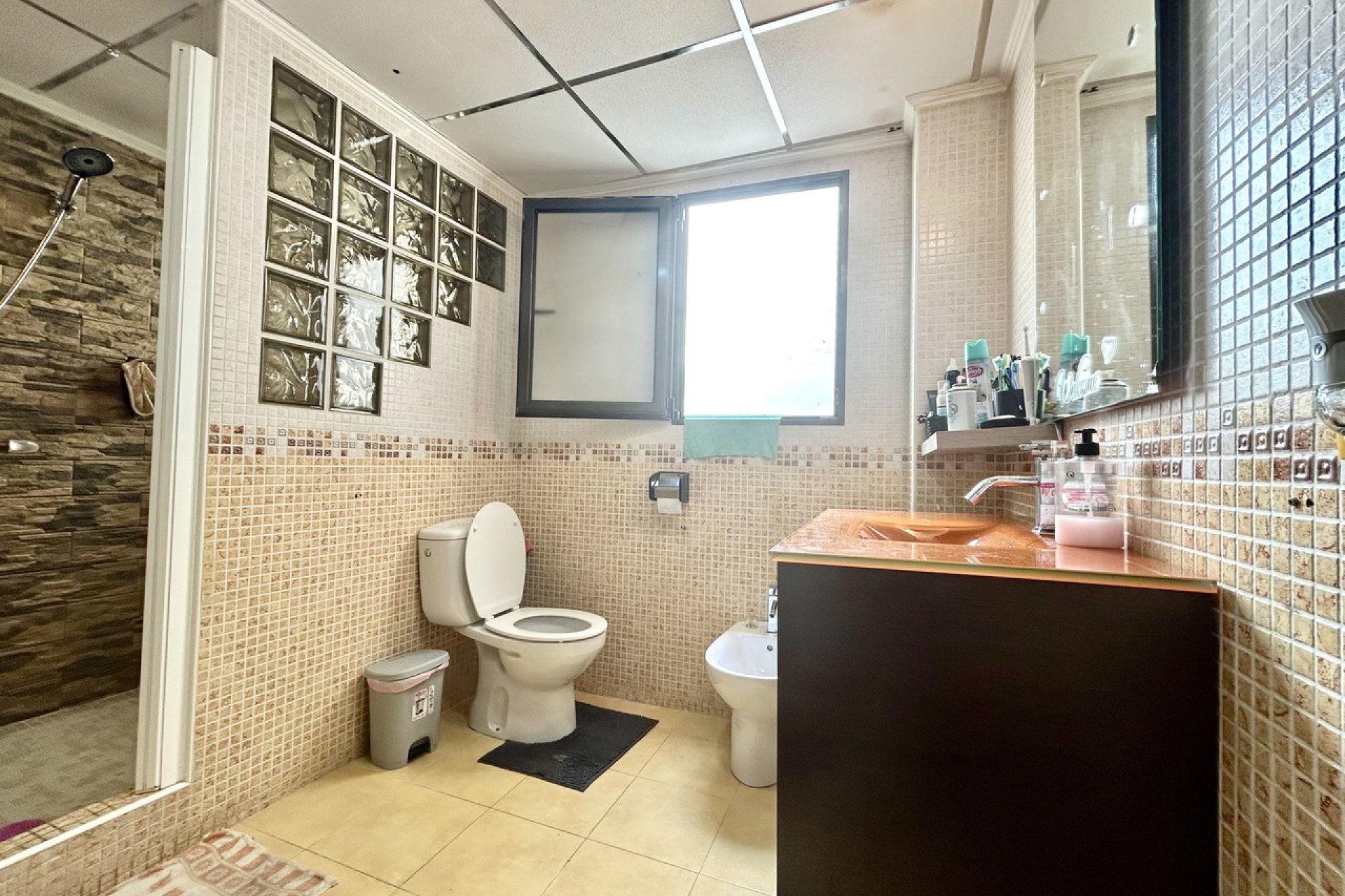 Revente - Appartement -
Rojales - Inland