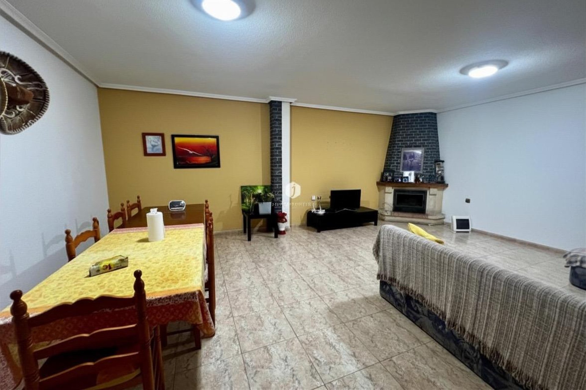 Revente - Appartement -
Rojales