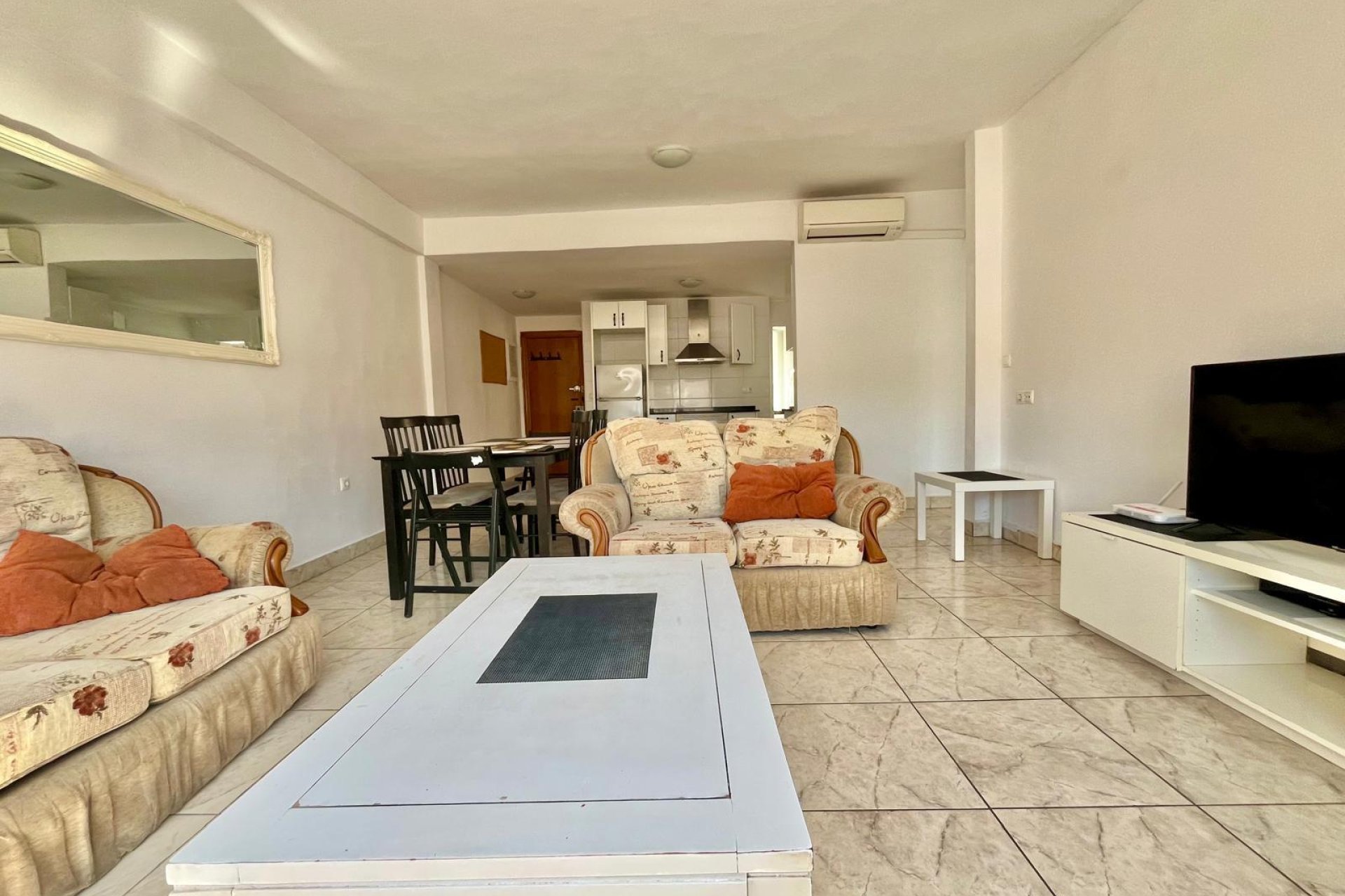 Revente - Appartement -
Rojales