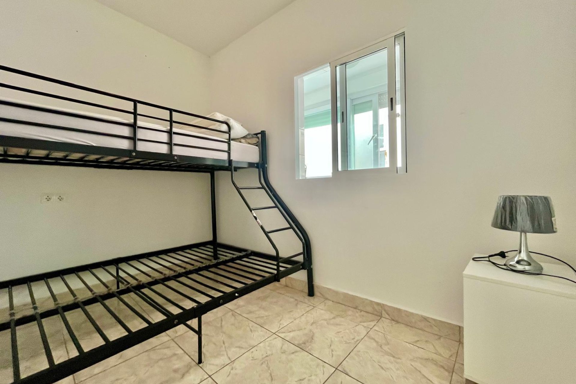 Revente - Appartement -
Rojales