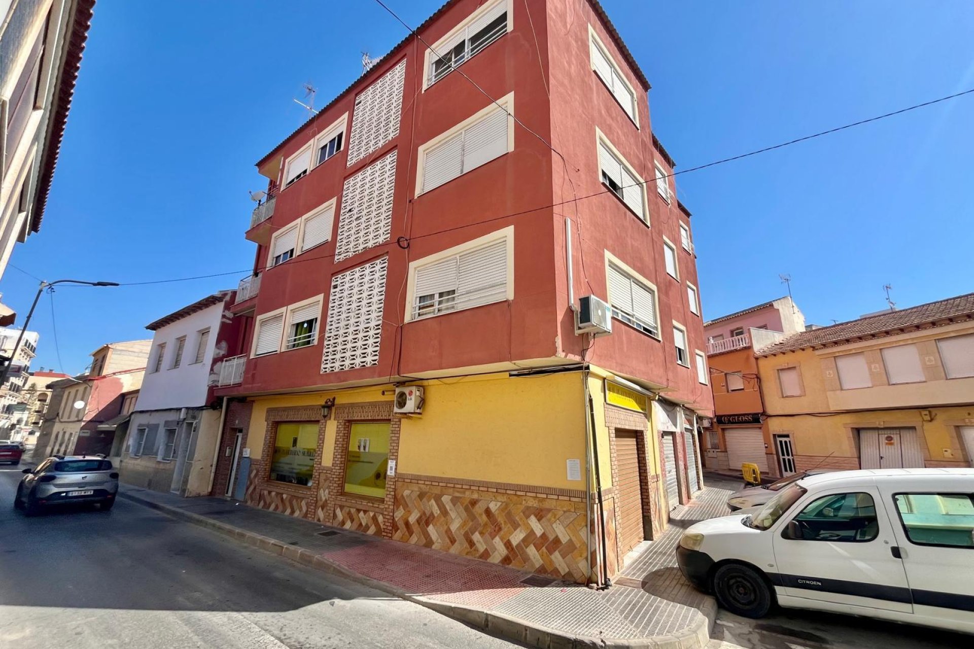 Revente - Appartement -
Rojales