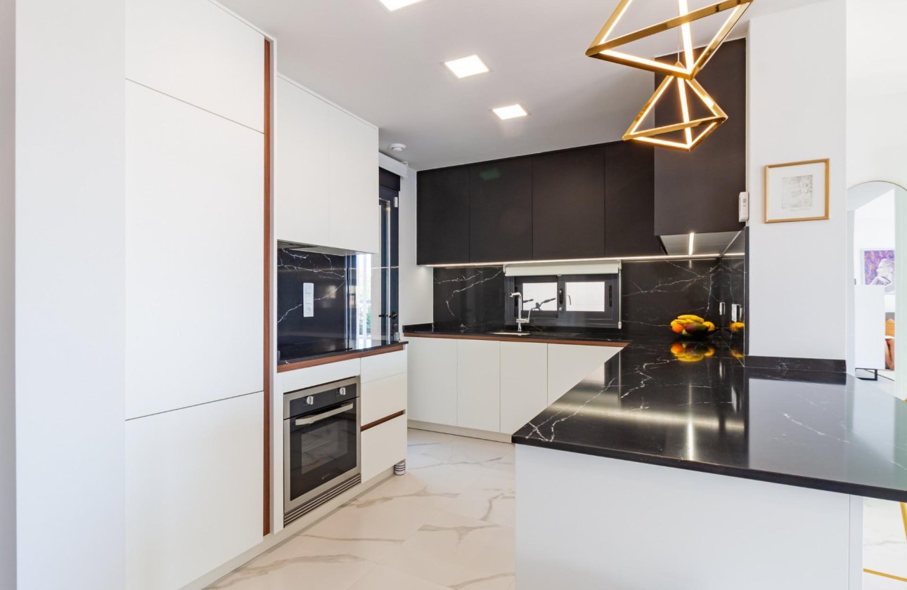 Revente - Appartement -
San Miguel de Salinas - Bellavista