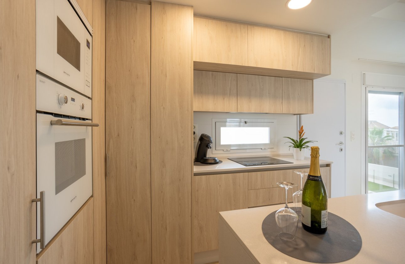 Revente - Appartement -
San Miguel de Salinas - Inland