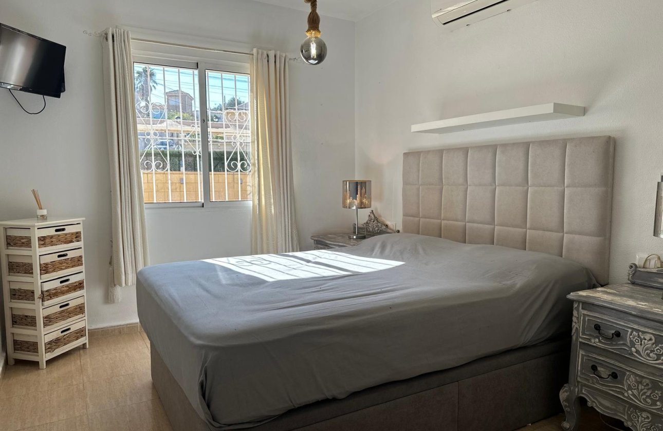 Revente - Appartement -
San Miguel de Salinas - Inland