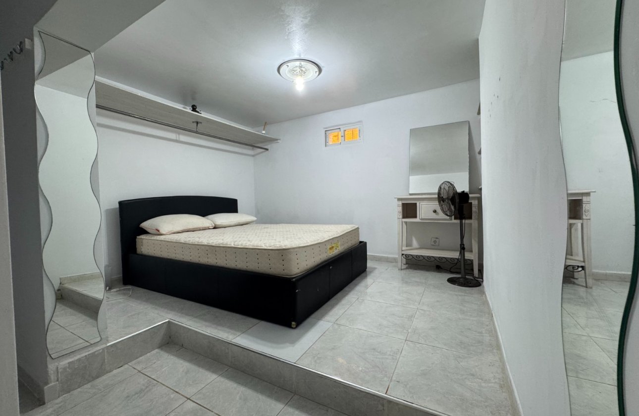 Revente - Appartement -
San Miguel de Salinas - Inland