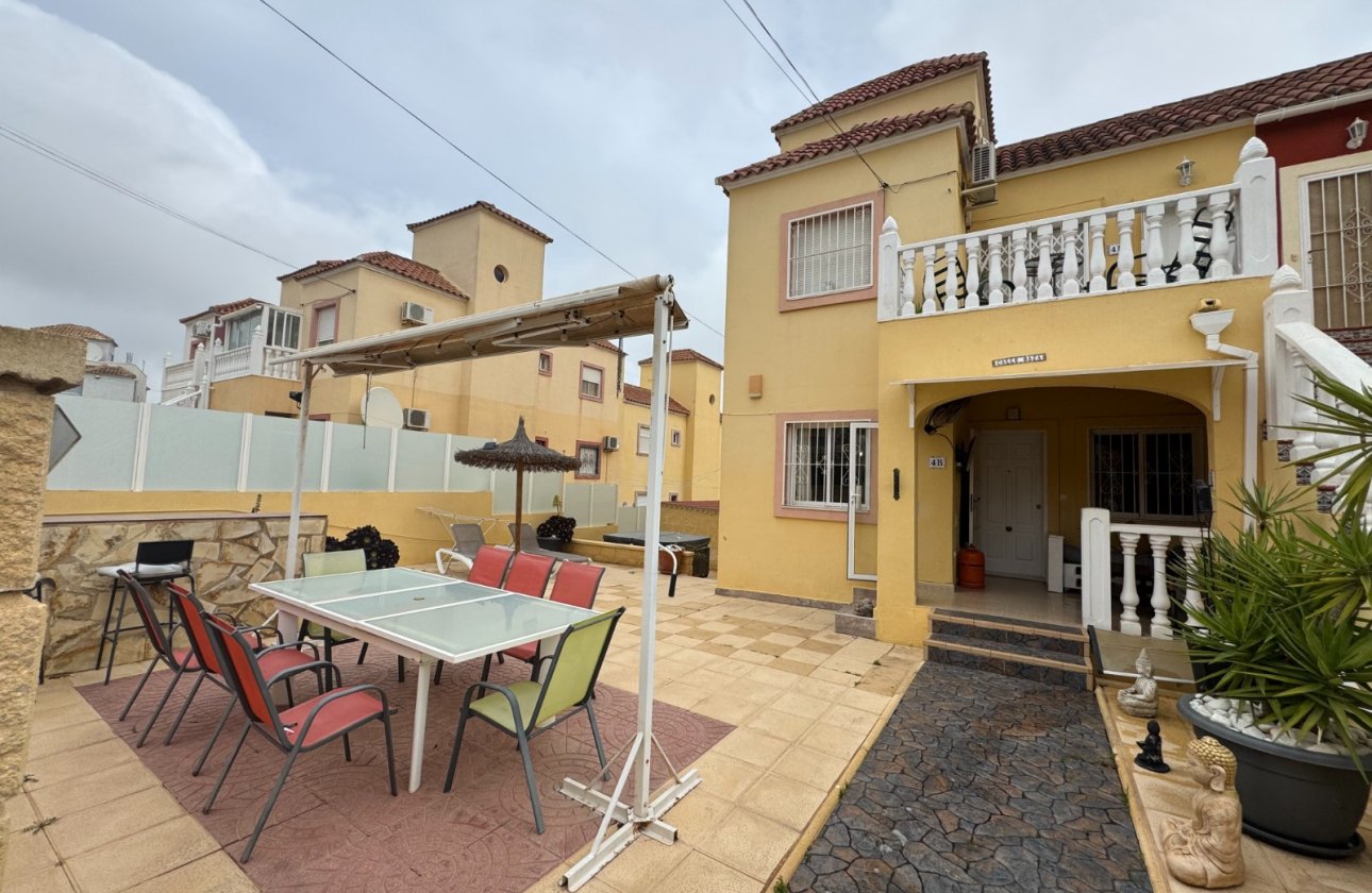 Revente - Appartement -
San Miguel de Salinas - Inland