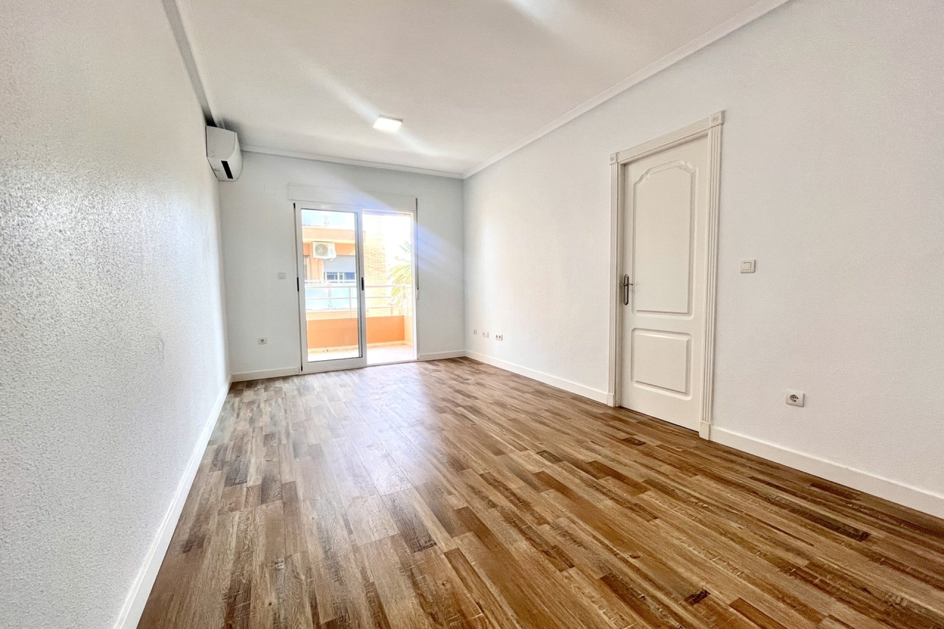 Revente - Appartement -
San Miguel de Salinas - Inland