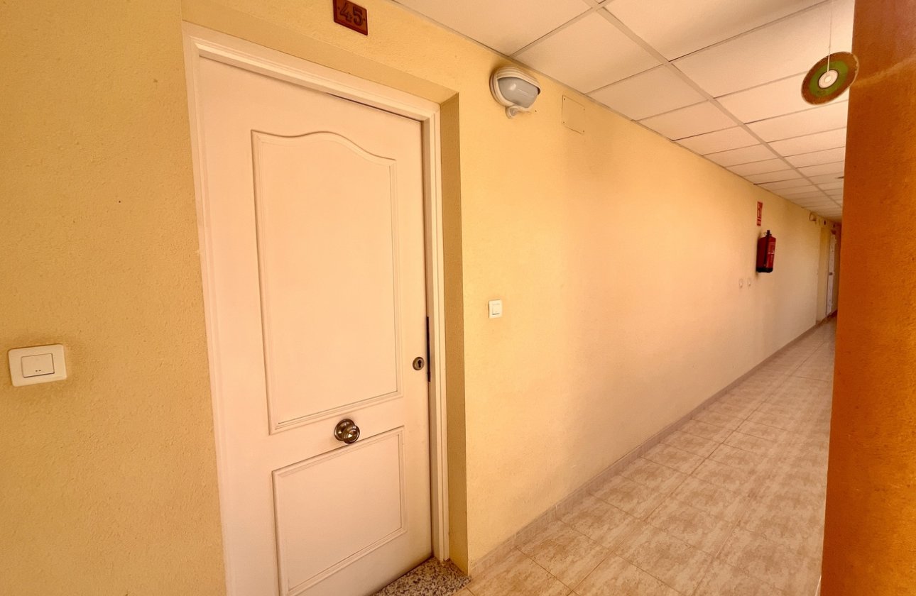 Revente - Appartement -
San Miguel de Salinas - Inland