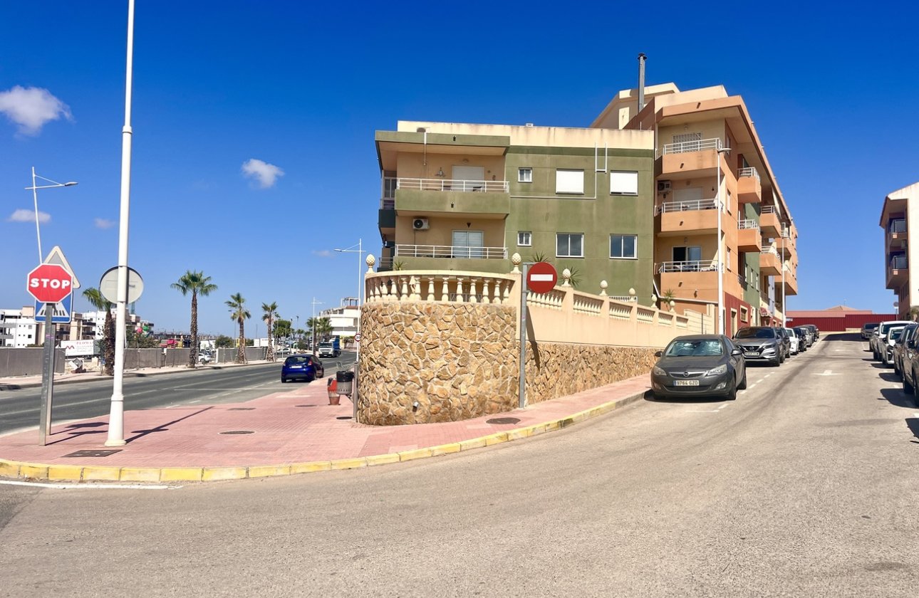 Revente - Appartement -
San Miguel de Salinas - Inland