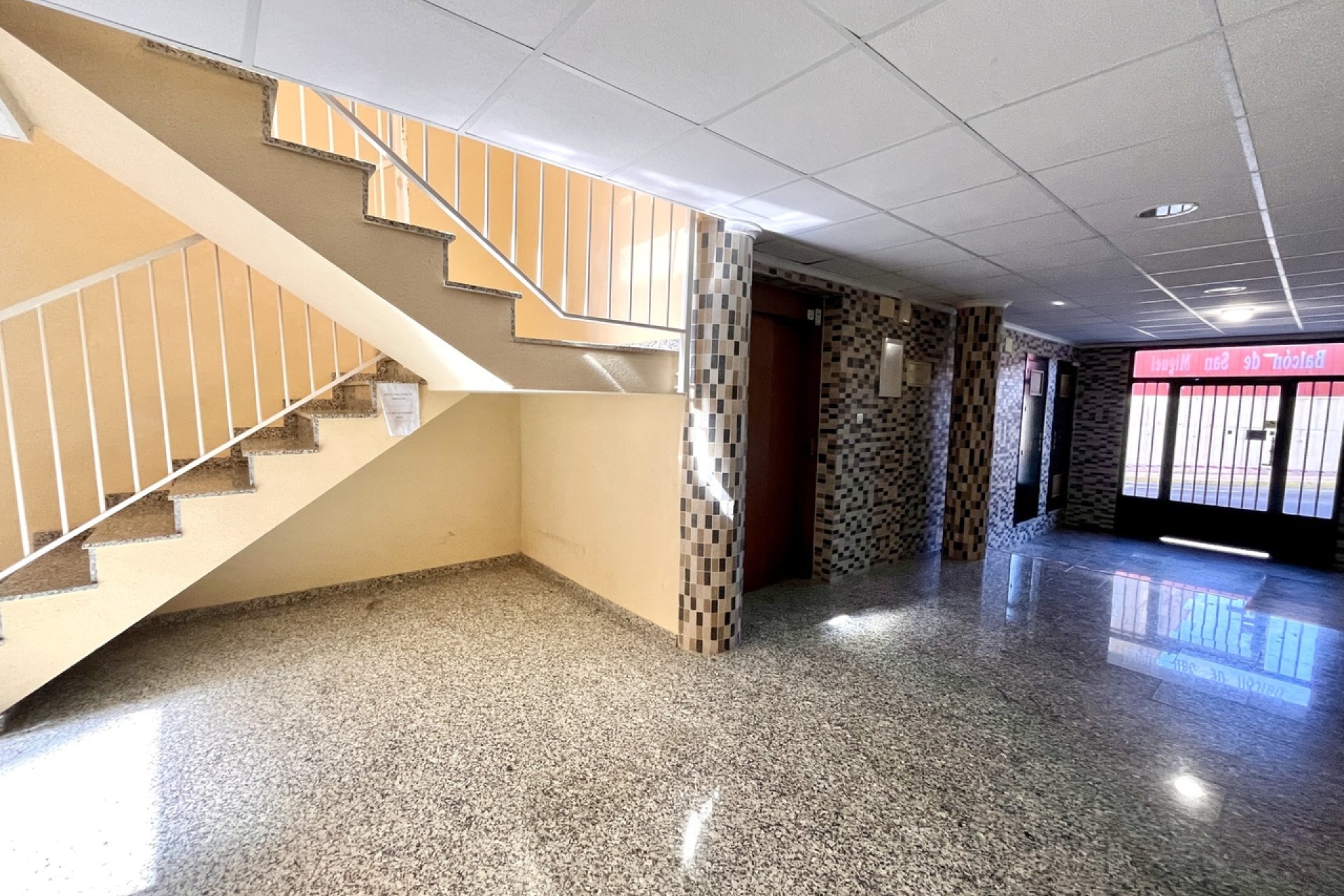 Revente - Appartement -
San Miguel de Salinas - Inland