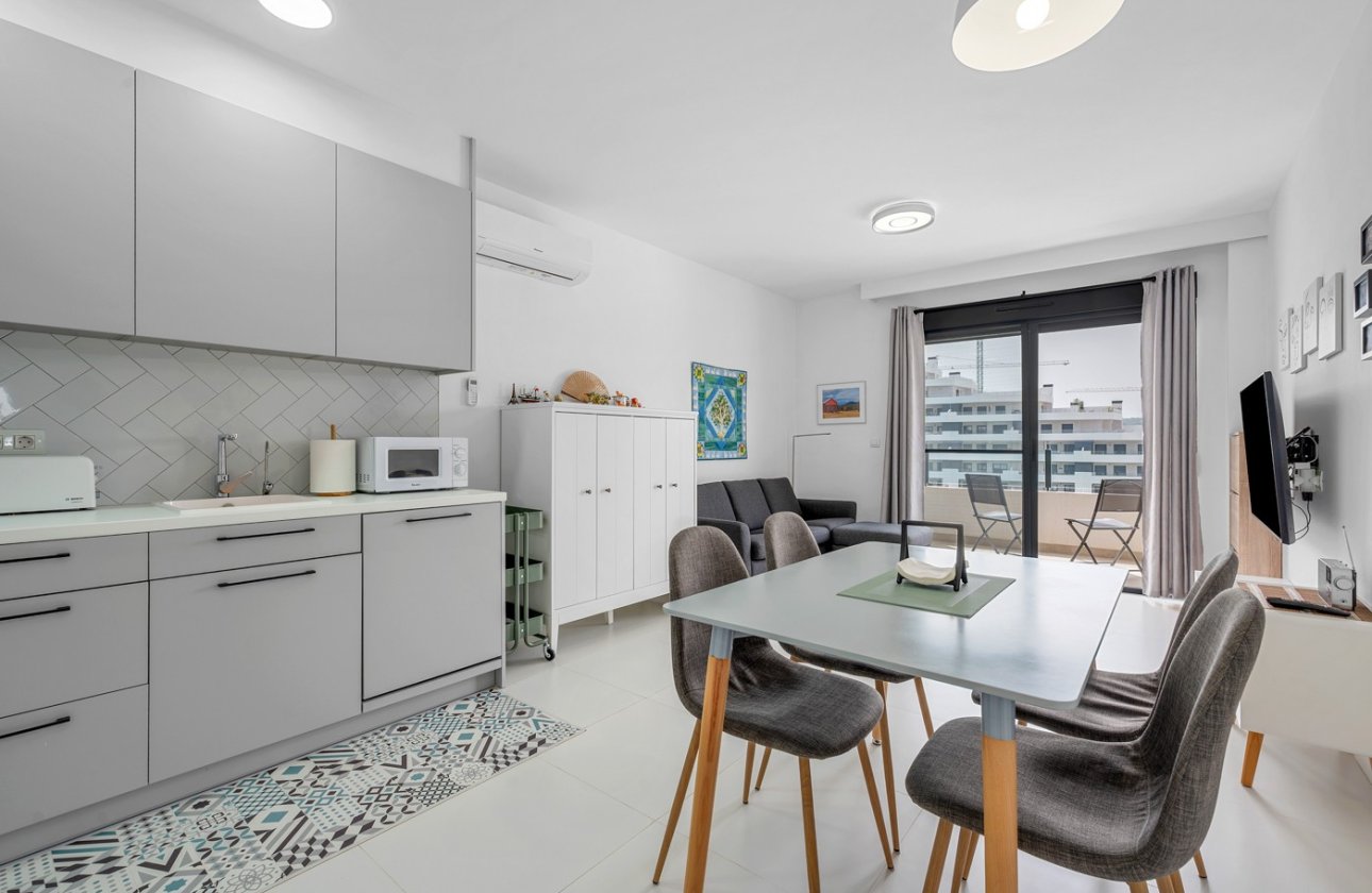 Revente - Appartement -
San Miguel de Salinas - Inland