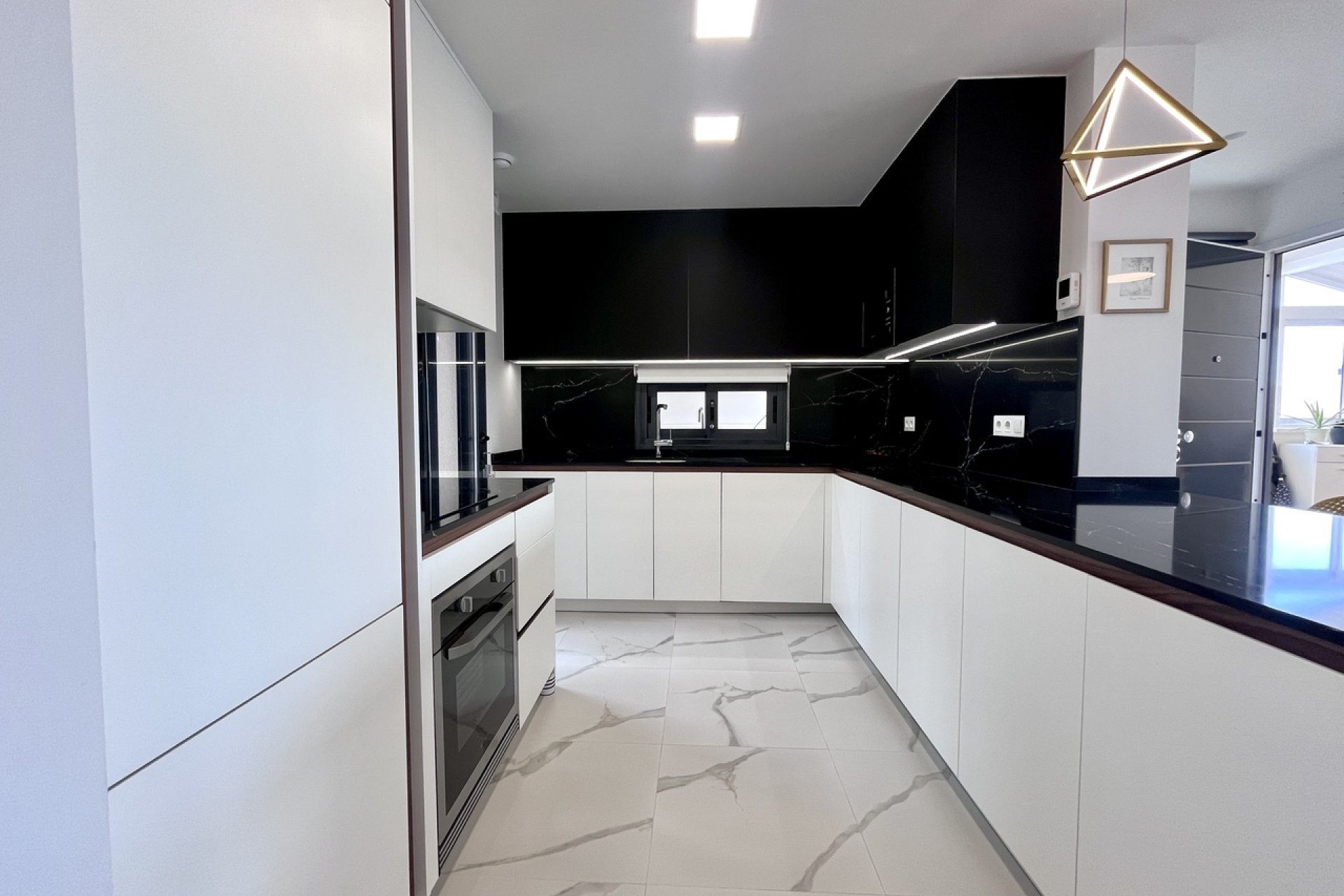 Revente - Appartement -
San Miguel de Salinas - Inland