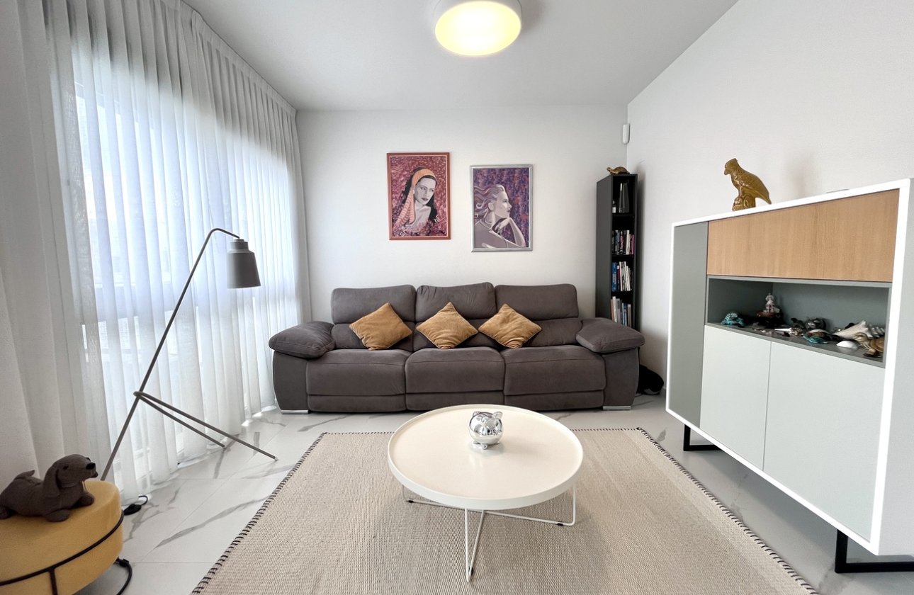 Revente - Appartement -
San Miguel de Salinas - Inland