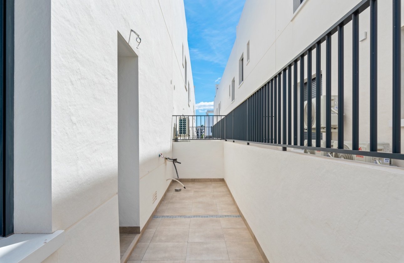 Revente - Appartement -
San Miguel de Salinas - Inland