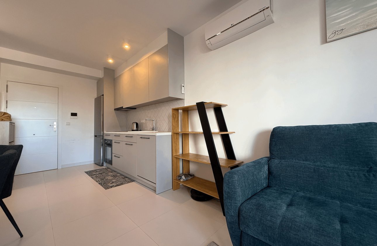 Revente - Appartement -
San Miguel de Salinas - Inland