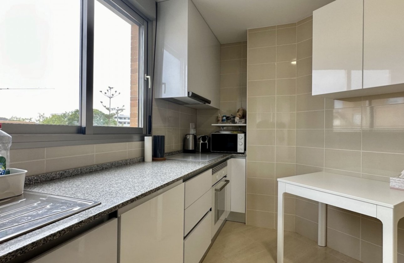 Revente - Appartement -
San Miguel de Salinas - Inland