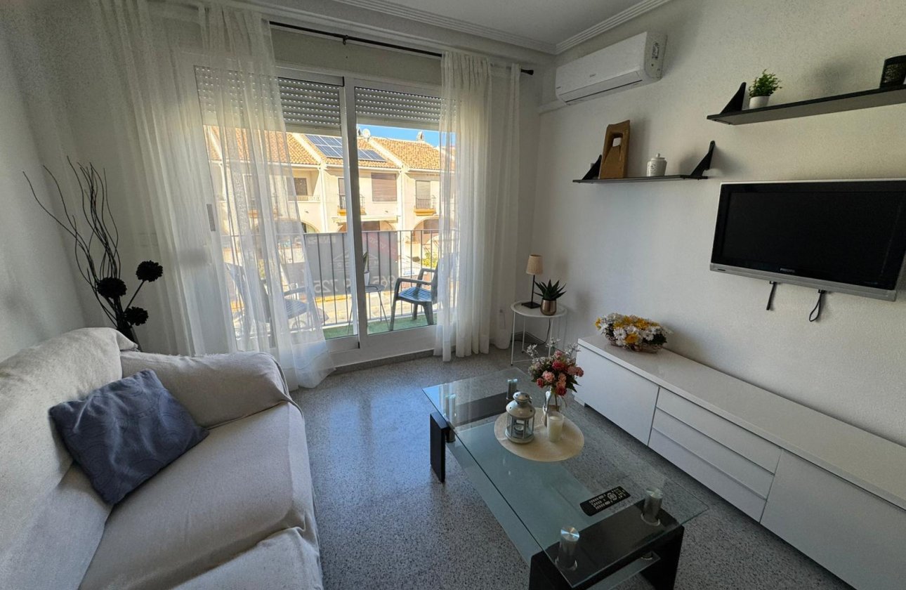 Revente - Appartement -
San Miguel de Salinas - Inland