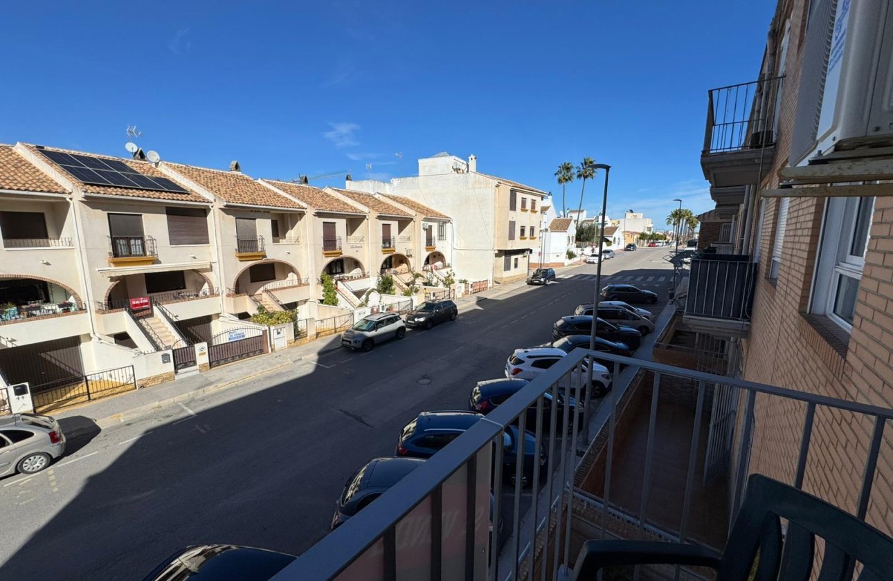 Revente - Appartement -
San Miguel de Salinas - Inland