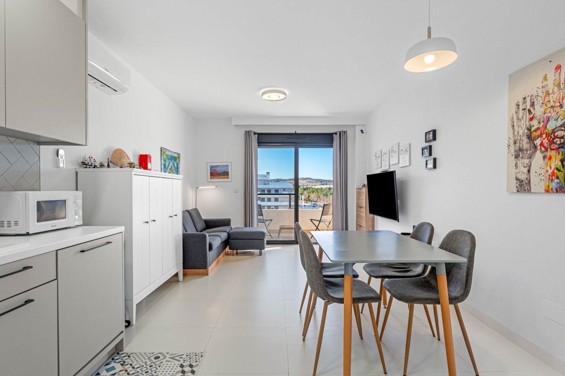 Revente - Appartement -
San Miguel de Salinas - Inland