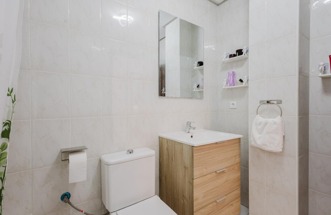 Revente - Appartement -
San Miguel de Salinas - Inland