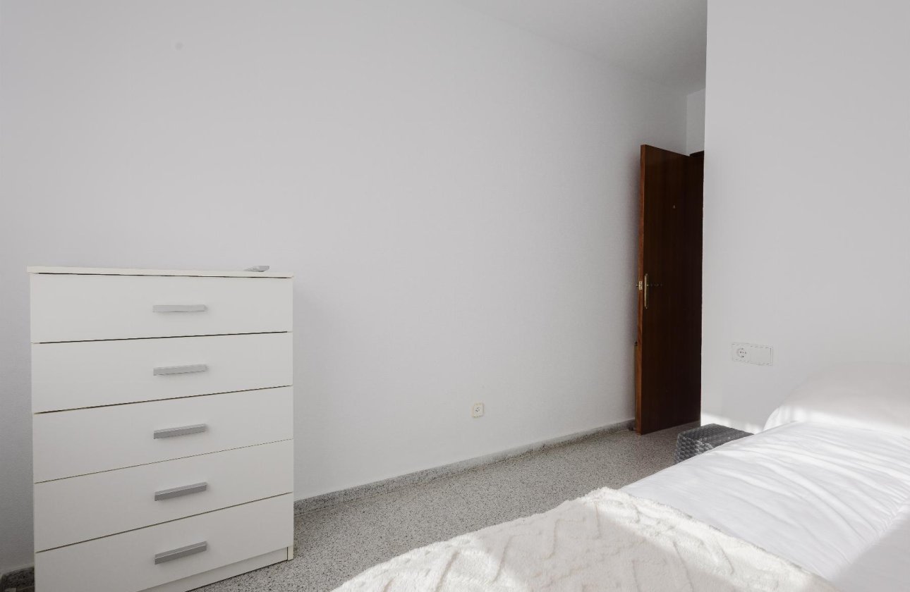 Revente - Appartement -
San Miguel de Salinas - Inland