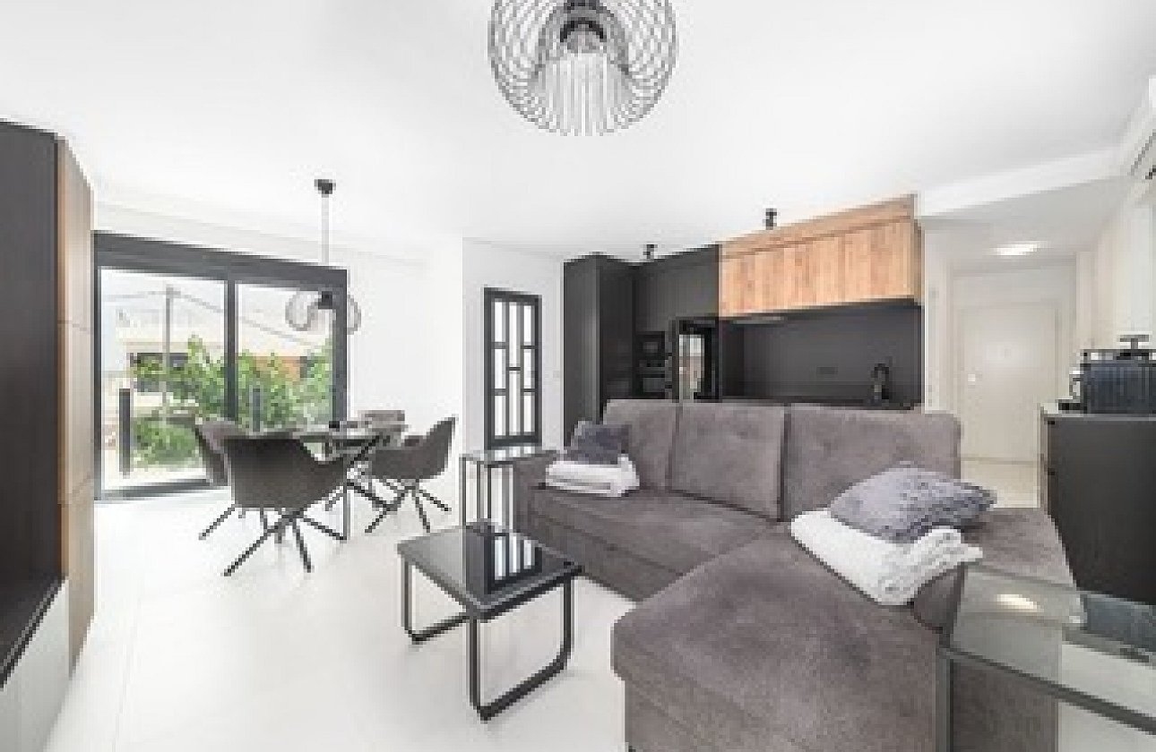 Revente - Appartement -
San Miguel de Salinas - Inland