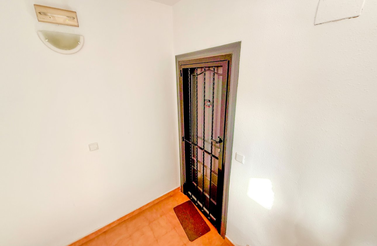 Revente - Appartement -
San Miguel de Salinas - Inland