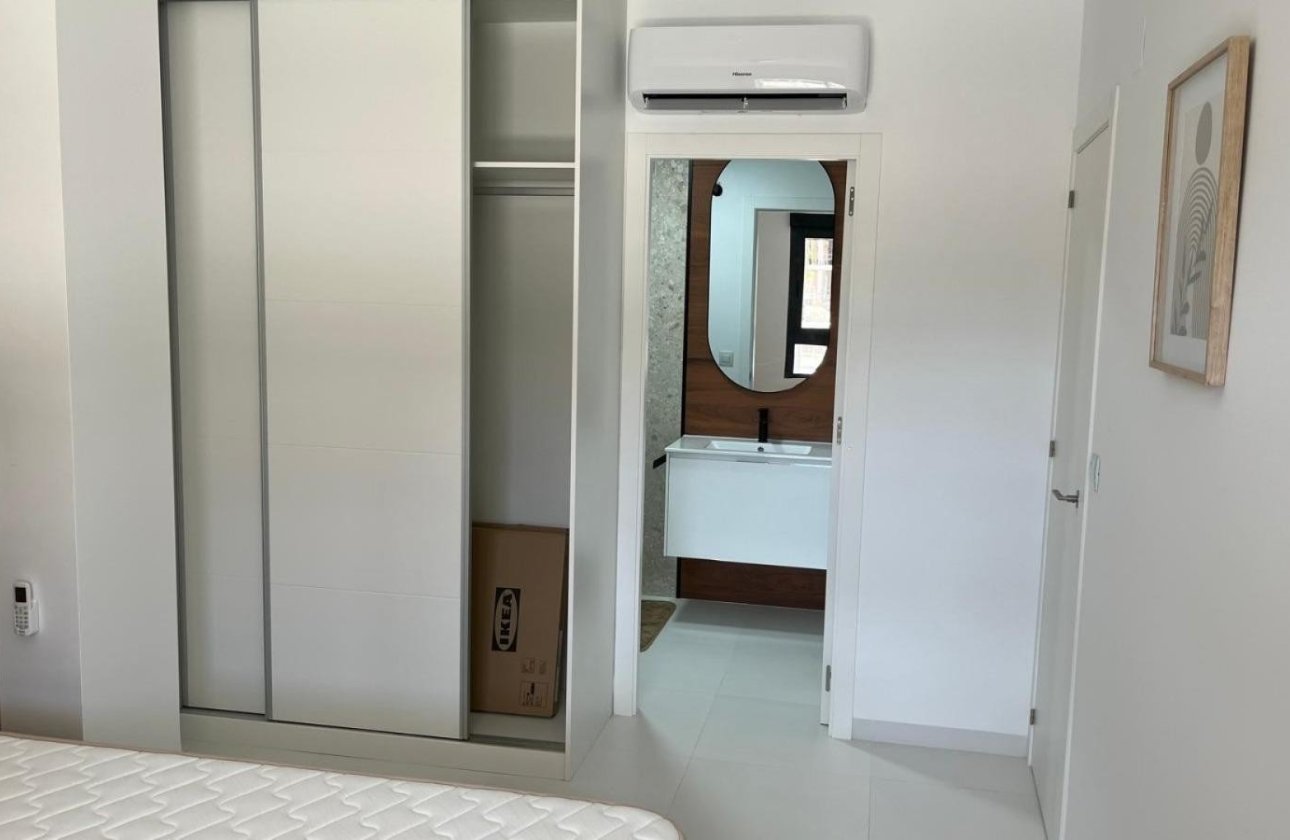 Revente - Appartement -
San Miguel de Salinas - Inland