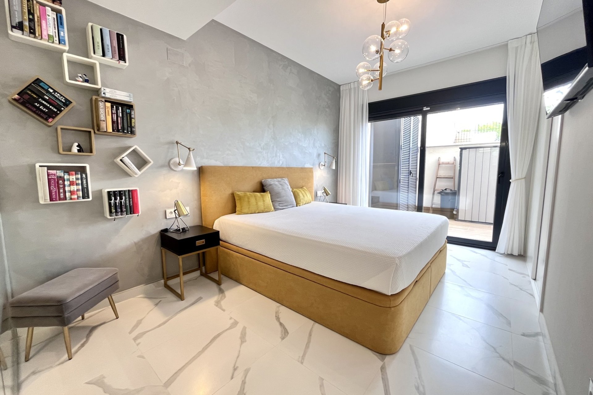 Revente - Appartement -
San Miguel de Salinas - Inland
