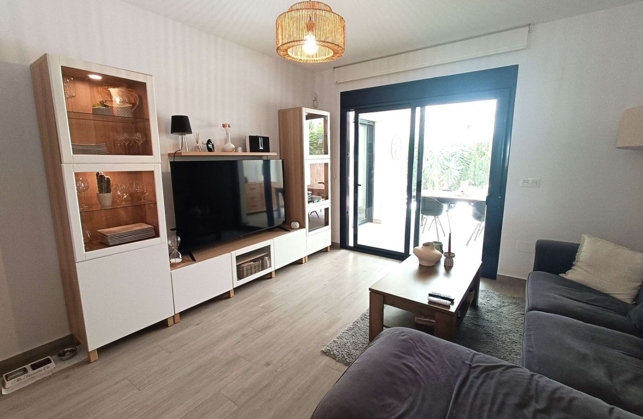 Revente - Appartement -
San Miguel de Salinas - Inland