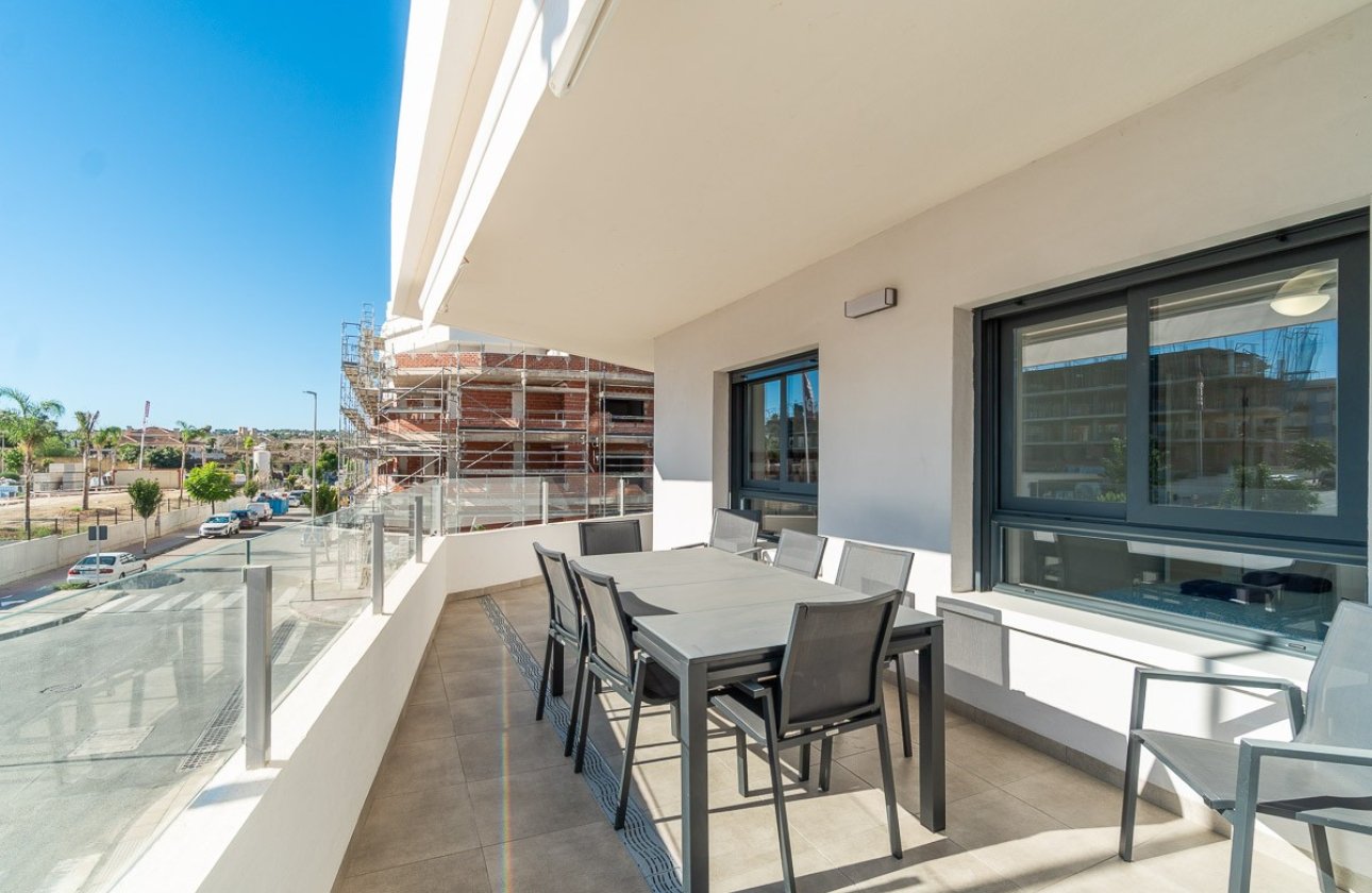 Revente - Appartement -
San Miguel de Salinas - Inland