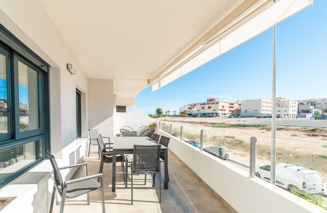 Revente - Appartement -
San Miguel de Salinas - Inland