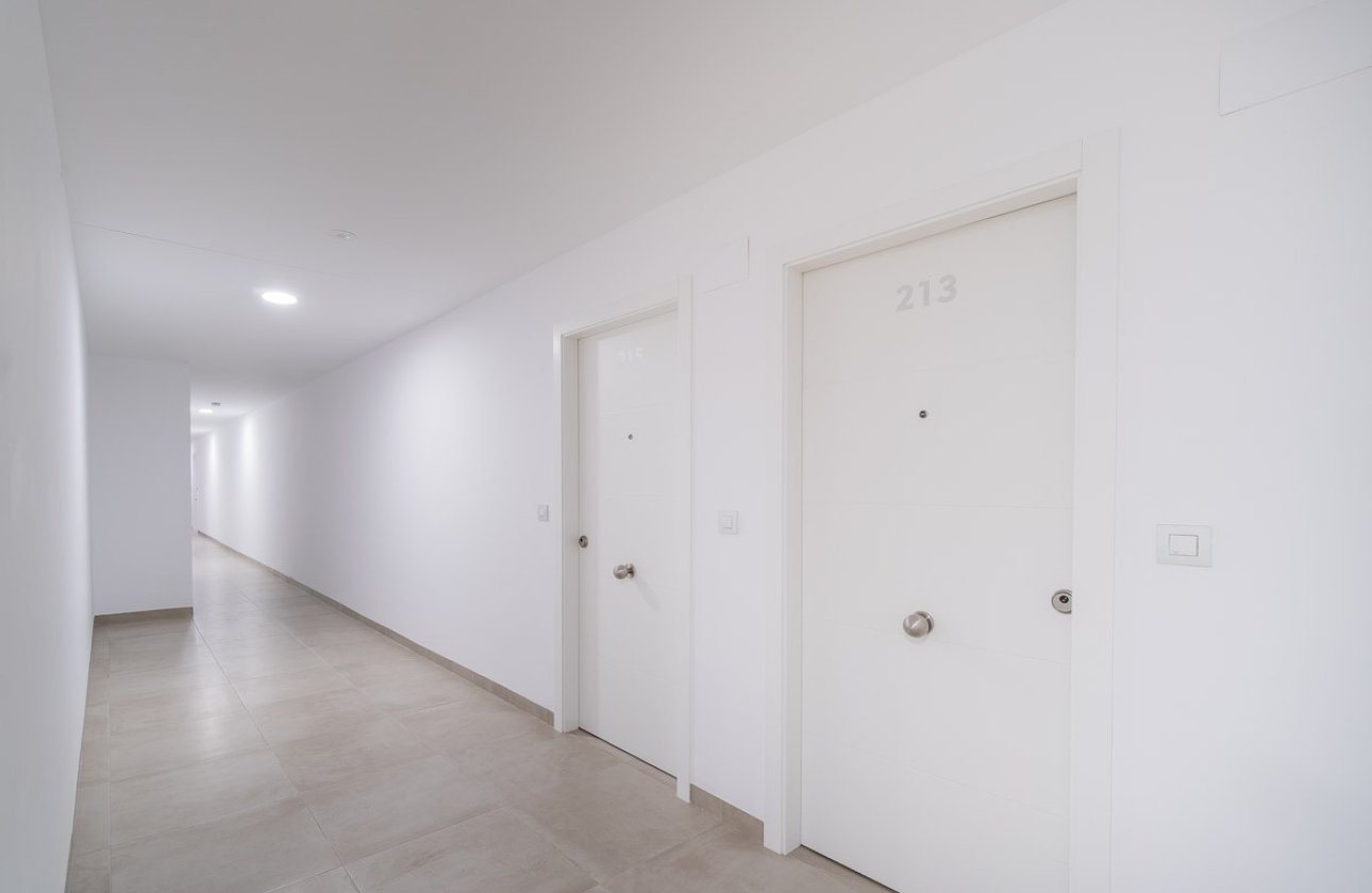 Revente - Appartement -
San Miguel de Salinas - Inland