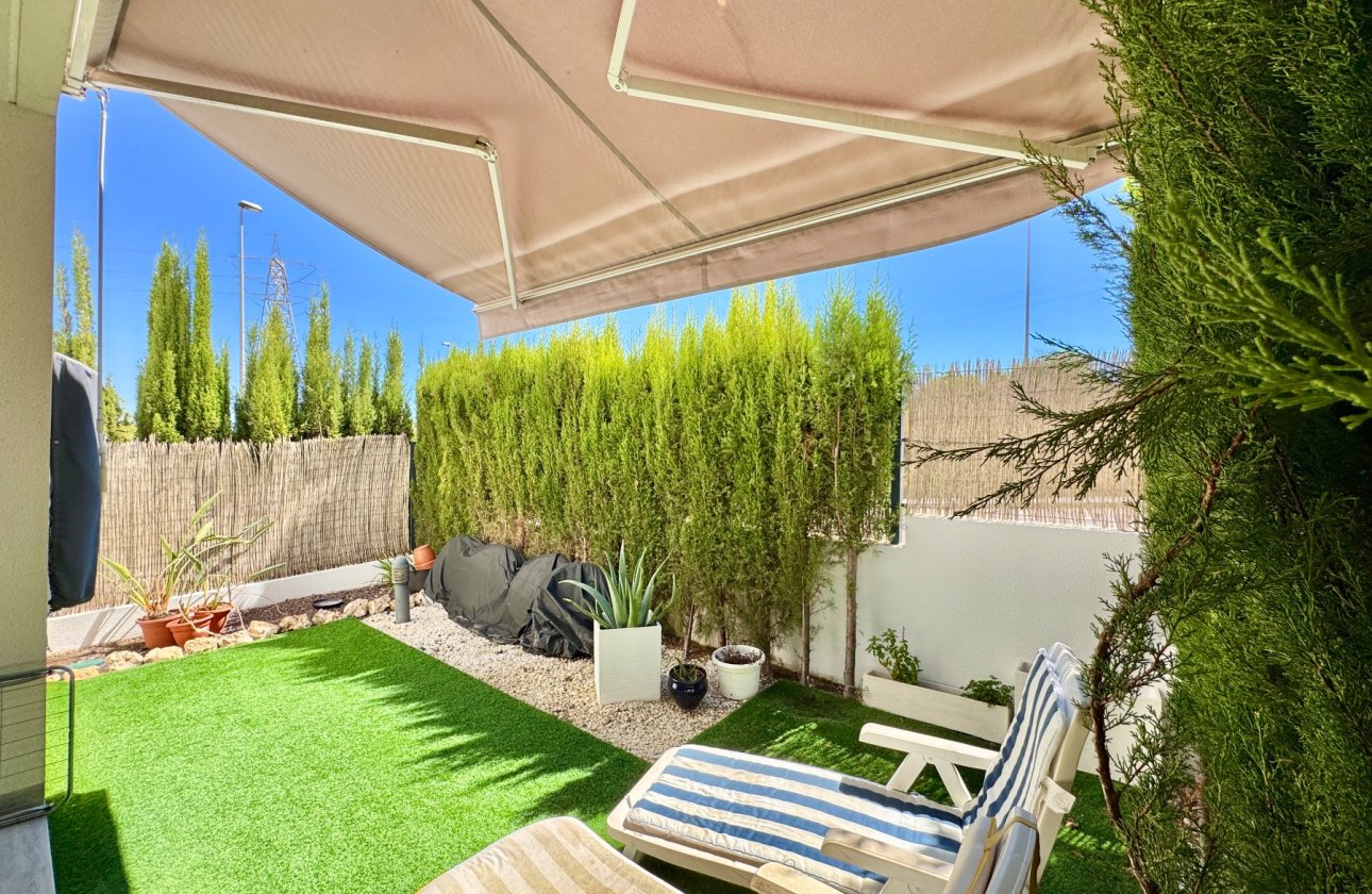 Revente - Appartement -
San Miguel de Salinas - Inland