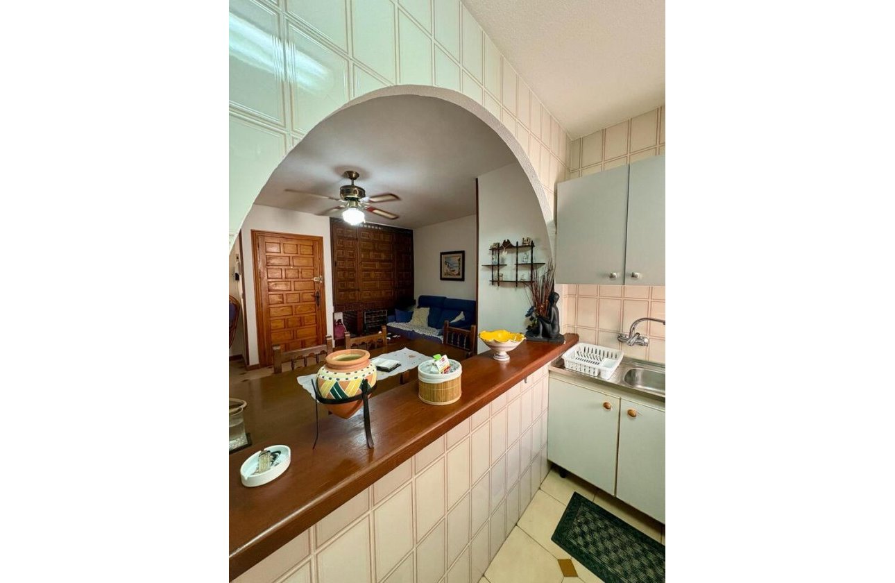 Revente - Appartement -
Torrelamata - Costa Blanca