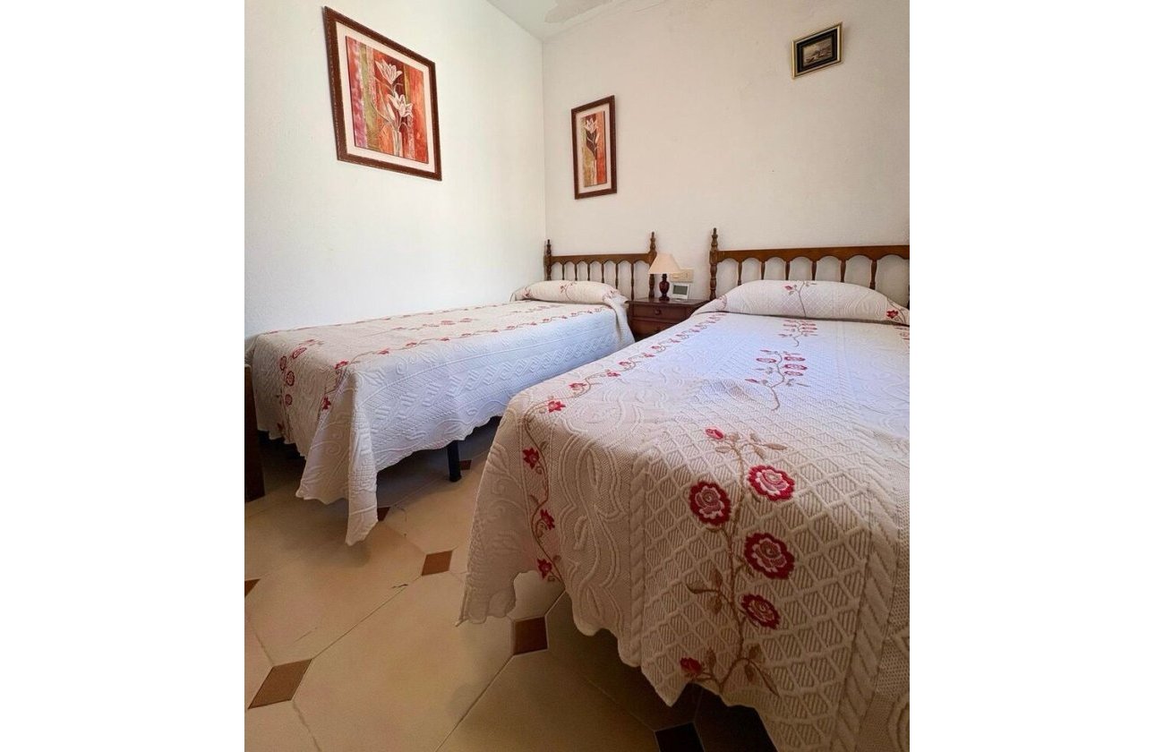 Revente - Appartement -
Torrelamata - Costa Blanca