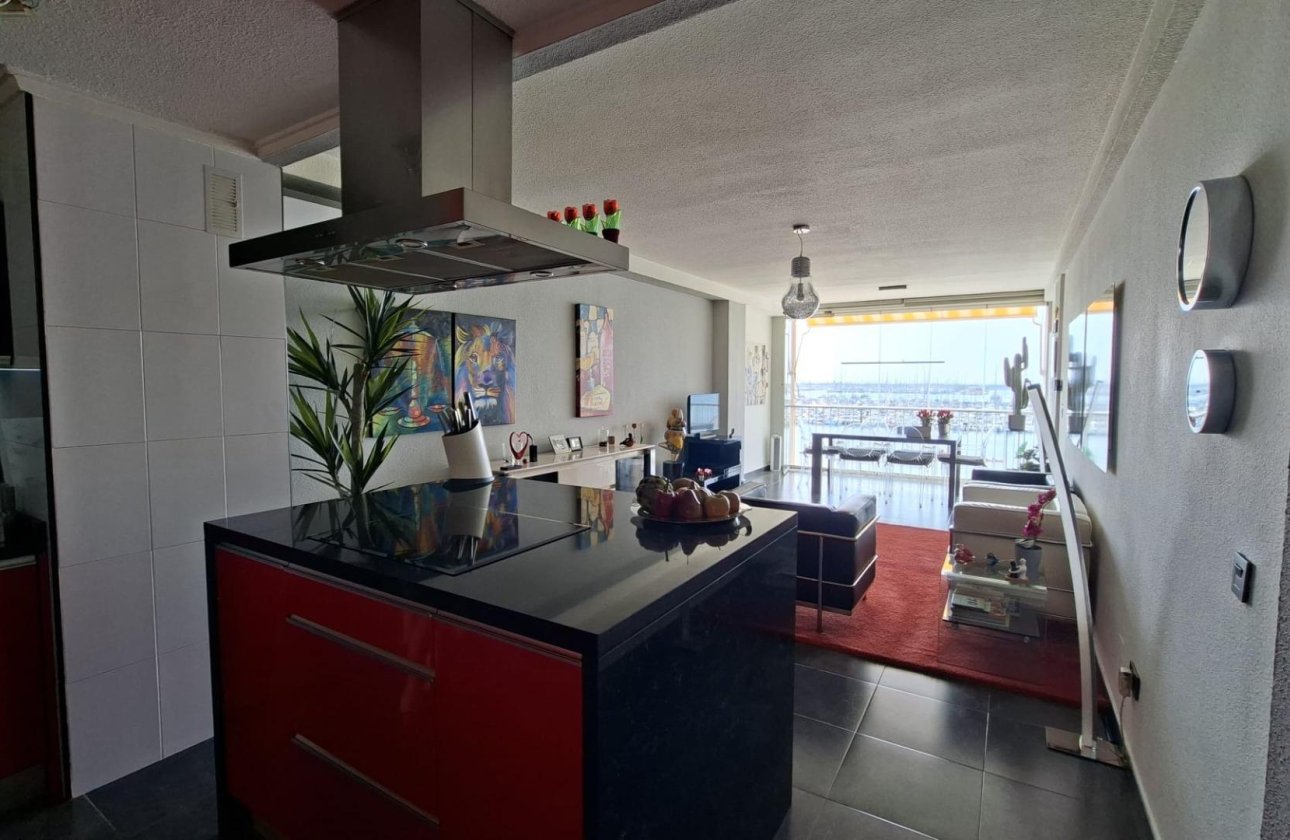 Revente - Appartement -
Torrevieja - Acequion